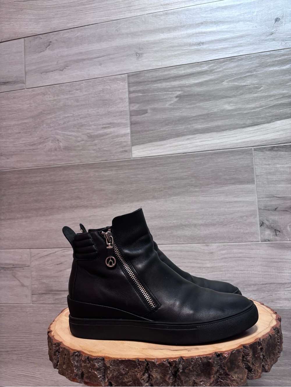 The Wishbone Collection Black Leather Zip Sneaker Boots Wedge Platform size 37